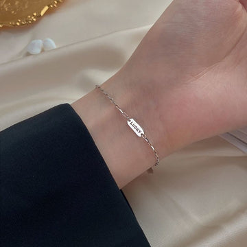 Lucky Bar Chain Bracelet